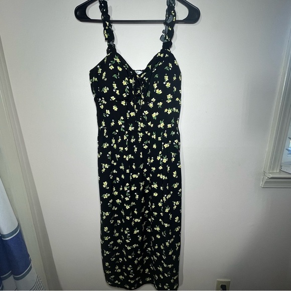 AUW Dresses & Skirts - not available